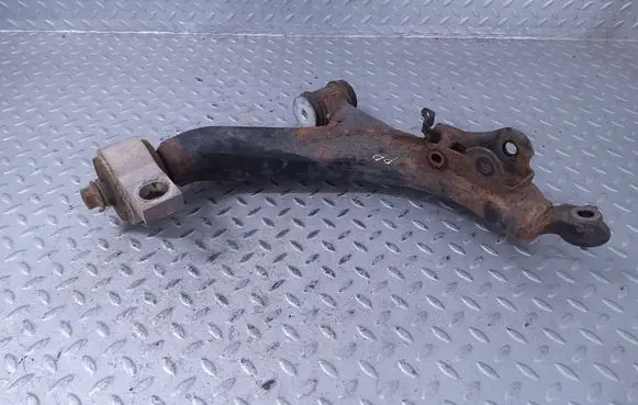 Lexus GS 300 350 430 450H Front lower control arm/wishbone 4862030290