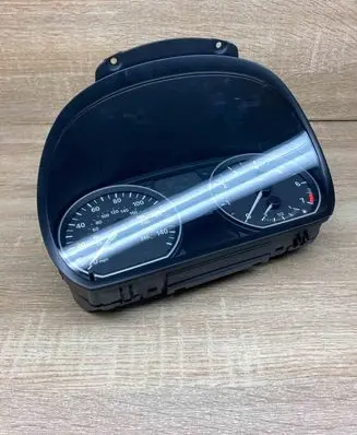 BMW 1 E81 E87 Speedometer (instrument cluster) 9187039 1024962