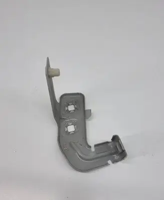 BMW 4 F36 Gran coupe Fender mounting bracket 7255821