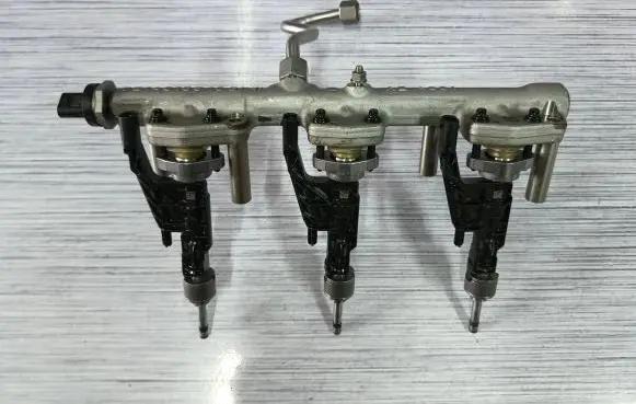 Mini Cooper Countryman F60 Fuel injectors set 8665631 8656548