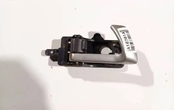 Hyundai Santa Fe Rear door interior handle