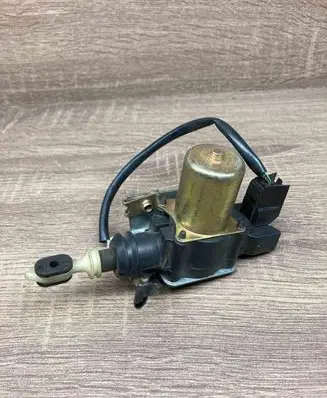 Mitsubishi Space Wagon Central locking motor 22102180 35594B
