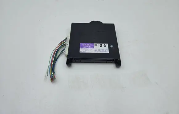 Toyota Auris 150 Engine control unit/module 8922102320 MB2380008431