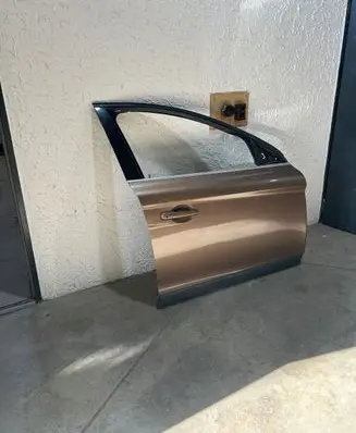 Volvo XC60 Front door 31297128
