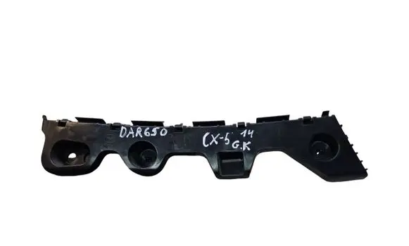 Rear bumper mounting bracket