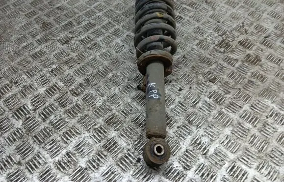 KIA Sorento Front shock absorber with coil spring 313523