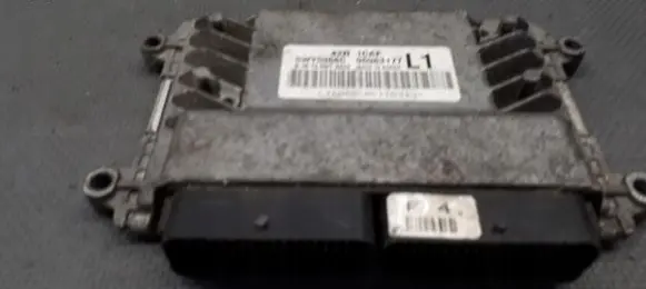 Chevrolet Aveo Engine control unit/module ECU 96983177