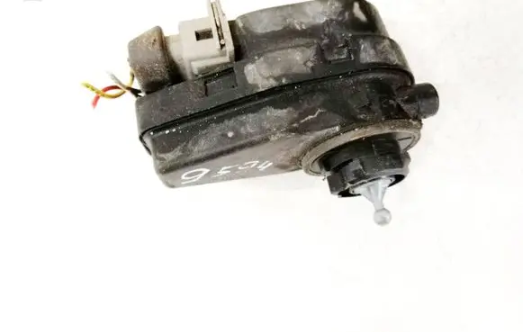 Peugeot 405 Headlight level adjustment motor 