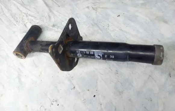 BMW 5 E39 Front bumper shock/impact absorber 8159359