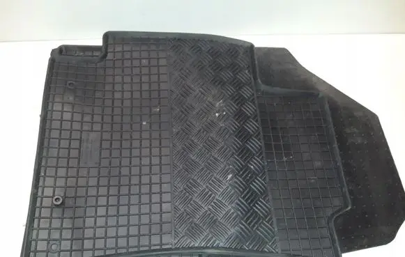 Hyundai Elantra VI Car floor mat set 