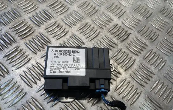 Mercedes-Benz A W176 Fuel injection pump control unit/module A0009006207