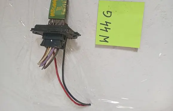 Renault Megane II Heater blower motor/fan resistor 1212123