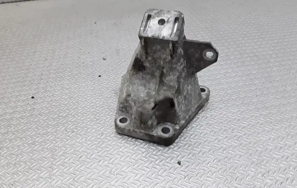 Skoda Superb B5 (3U) Engine mounting bracket 4B0199308E