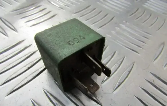 Opel Zafira A Other relay 03447012