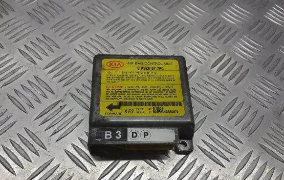KIA Rio Airbag control unit/module 0K32A677F0