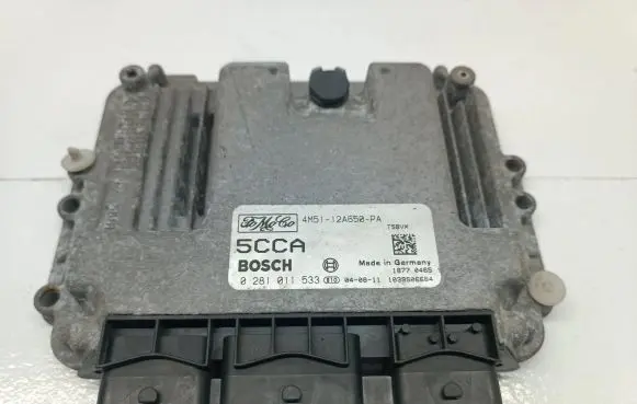 Ford Focus C-MAX Engine control unit/module 4M5112A650PA 1039S06664 0281011533