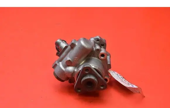 Audi A4 S4 B6 8E 8H Power steering pump 8E0145155