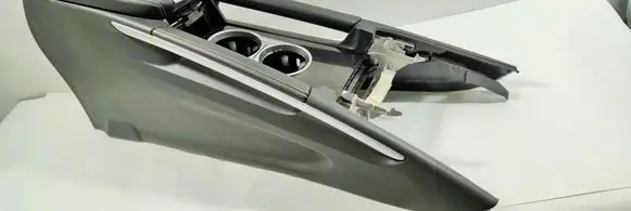 Mercedes-Benz ML W164 Armrest A1646801052 A1648700189 A1646801191