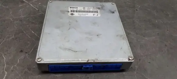 Nissan Primera Engine control unit/module ECU 0261204853