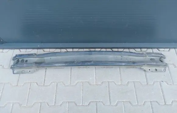 Front bumper cross member