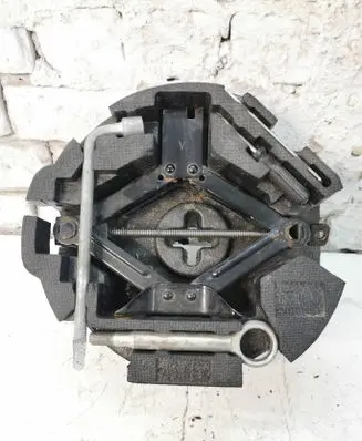 Subaru Outback Lift Jack 