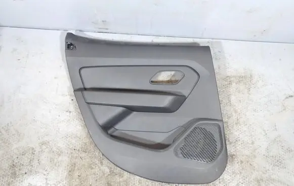 Dacia Duster Door card panel trim set 829A15186R