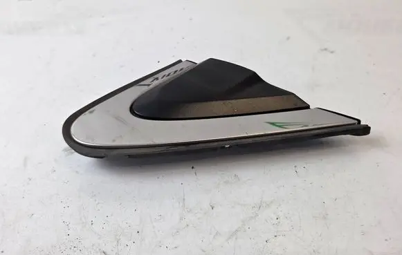 Honda CR-V Front door glass trim molding 75490T1G 108522B1A P004356435