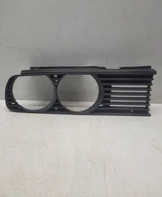 BMW 3 E30 Under headlight/headlamp trim 