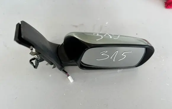 Toyota Prius (XW20) Front door electric wing mirror E4022227 E40122
