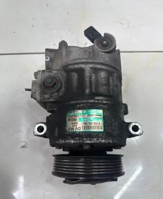 Volkswagen PASSAT B6 Air conditioning (A/C) compressor (pump) 1K0820803S R134A 8680F