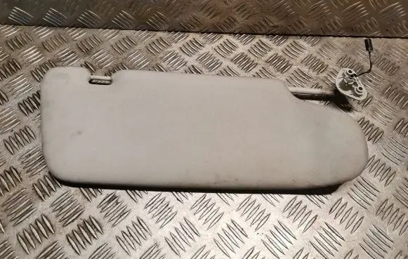 Sun visor