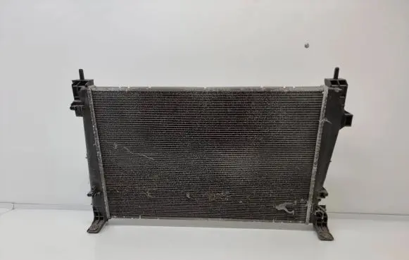 Alfa Romeo Giulietta Coolant radiator 884665000 50526670 55201636