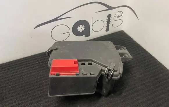 Mercedes-Benz Vito Viano W447 Fuse box set A4475450069 A4475400082