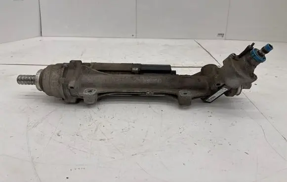 BMW 4 F32 F33 Steering rack 6886299 872574