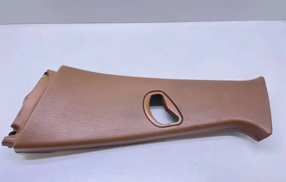 BMW 7 E65 E66 (B) pillar trim (top) 7001979
