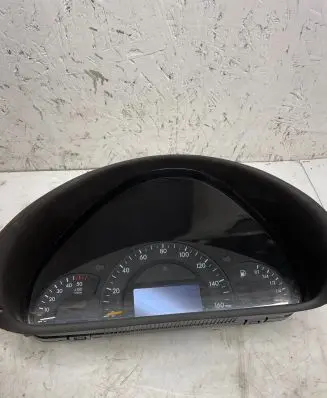 Mercedes-Benz C W203 Speedometer (instrument cluster) A2035403147 110080231005