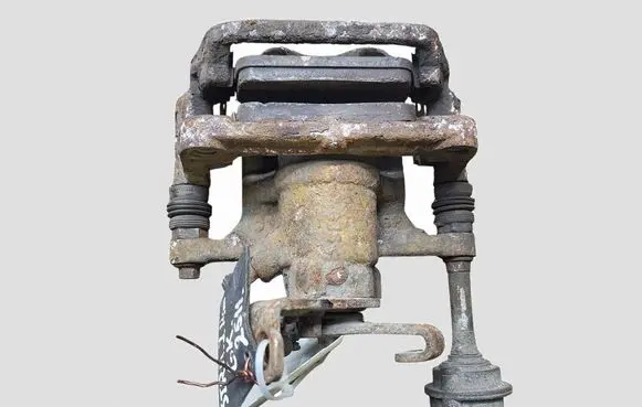 Opel Astra J Rear brake caliper