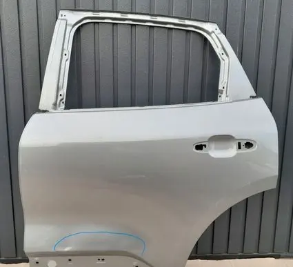 Ford Kuga III Rear door