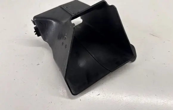 BMW 2 F44 Air intake duct part 7474676 5174746764