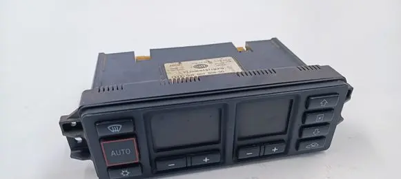 Audi A3 S3 8L Climate control unit 8L0820043B 5HB007820043B