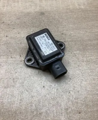Audi A4 S4 B7 8E 8H ESP acceleration yaw rate sensor 8E0907637A