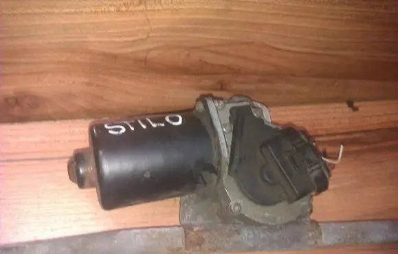Fiat Stilo Wiper motor 60511006
