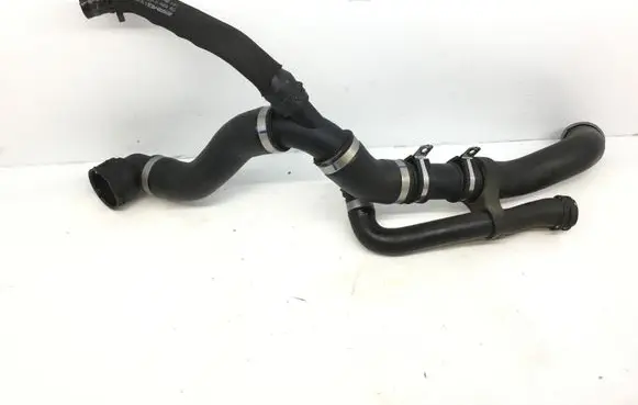 Mercedes-Benz AMG GT R190 C190 Coolant pipe/hose A1905000275