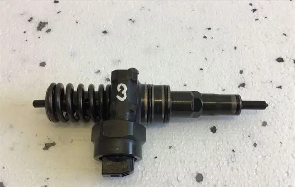 Ford Galaxy Fuel injector 038130073AC 0414720029