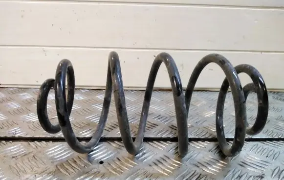 Opel Astra H Rear coil spring