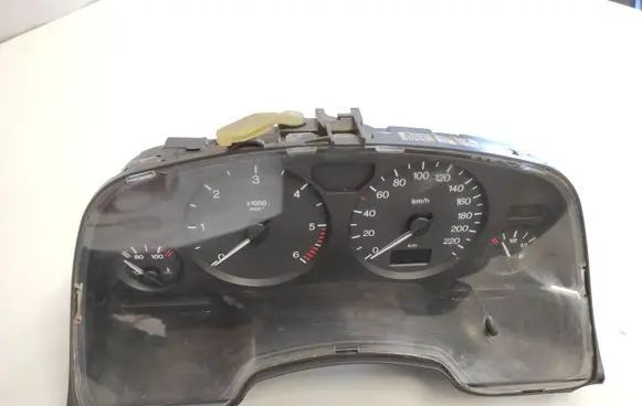 Opel Zafira A Speedometer (instrument cluster) 09228757 351184000
