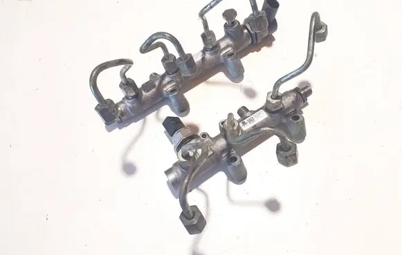 Audi A6 Allroad C7 Fuel distributor 059130090BS 059130089BS