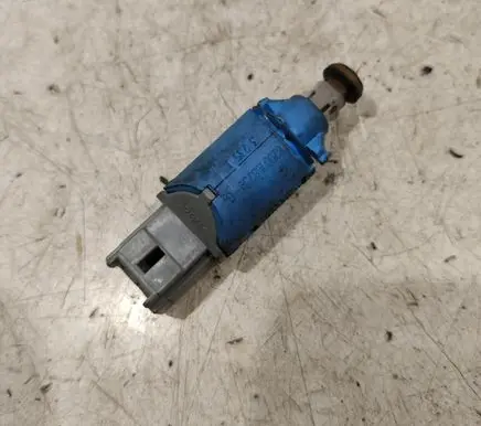 Clutch pedal sensor