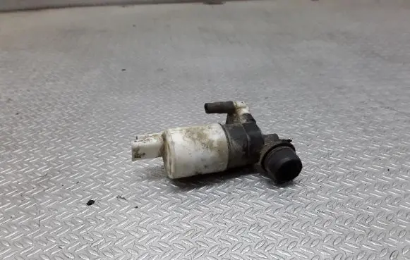 Renault Scenic II - Grand scenic II Windscreen/windshield washer pump 820006701