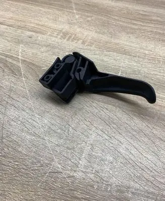 Volkswagen PASSAT B5 Engine bonnet (hood) release handle 3B1823533